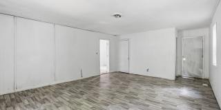 7827 Rugby Avenue Gallery 12