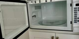 1240 NE 12th Ave Gallery 8