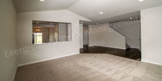 Stunning 3 Bedroom, 2.5 Bath Townhome in Beautiful Windsor! Gallery 14
