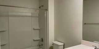 Beautiful 4Bdm 2.5Ba Home, Centrally located! Gallery 32