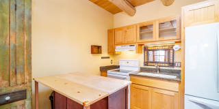 Downtown Private Condo Available Now! Gallery 5