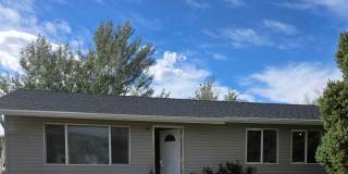 $500 OFF first months rent!!!! AWESOME 5 BED 2 BATH HOME IN POCATELLO WITH WASHER AND DRYER INCLUDED Gallery 1