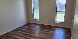 1014 Harbor Lakes Drive Gallery 11