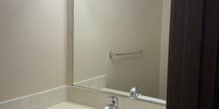 Hilltop Apartments Gallery 24