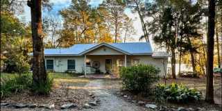 Charming 2BR House in Melrose Gallery 1