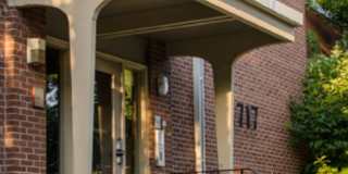 717 University Ave SE Gallery 3