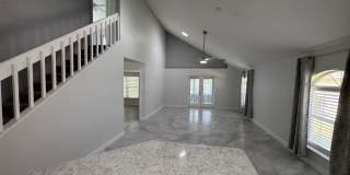 250 Braeburn Circle Gallery 2