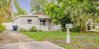 2553 18TH Avenue N Gallery 1