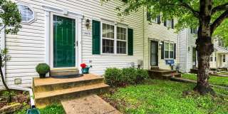 3971 RED DEER Circle Gallery 1