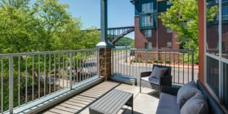 Riverview at Upper Landing Gallery 16