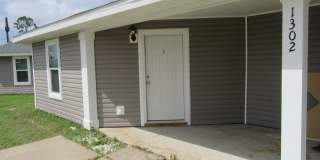 1302 C Grace Ave Gallery 1