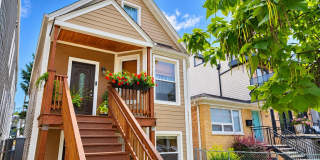 2843 N Ridgeway Avenue Gallery 1