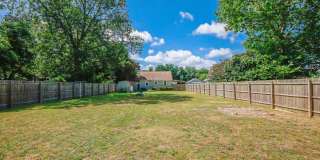 Cape Cod with huge yard-Move in Now Cape Cod with huge yard-Move in Now Gallery 31