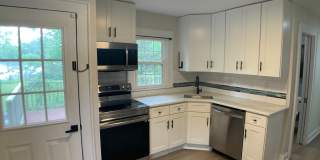 Adorable, Renovated Bungalow with Huge Yard and Deck! Adorable, Renovated Bungalow with Huge Yard and Deck! Gallery 4