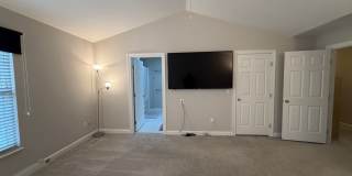 Beautifully Updated three-bedroom, 2.5-bath townhouse in Sterling, Va Gallery 25