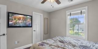 Modern Colonial Single-Family Home Gallery 29