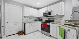 421 Broadmoor St lot: 13 Gallery 11
