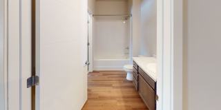 Boulevard Apartments & Townhomes Gallery 21