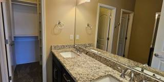 2 bedroom 2.5 bath Gallery 13