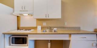 Elizabeth - Newark Airport Gallery 12