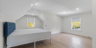 929 Van Court Avenue Gallery 30