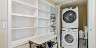 Beautiful Spacious 3-bedroom 2-Bath in Oakland! Gallery 18