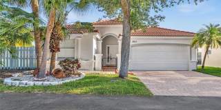 3863 SW 53rd Pl Gallery 1