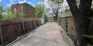 East Baltimore 2 Bedroom w/Den 1.5 Bathroom Gallery 15