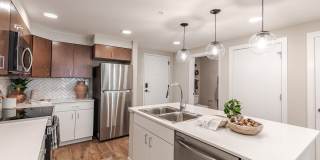 Flatiron Flats Apartments Gallery 2