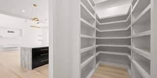 Luxury 5-Bedroom Home on 5 Acres | Pet-Friendly | Flexible Lease Terms Gallery 13