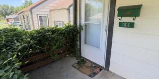 2614 East Archer Street Gallery 1