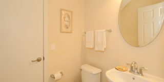 Lakeside Village Townhouse 2 Bedroom  2.5 Bath Available for Short-Term Rental Gallery 32