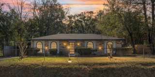 Newly Renovated Brick Home 3/1.5 Theodore Gallery 1