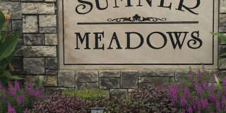3 Bedroom Hendersonville Ranch Gallery 1