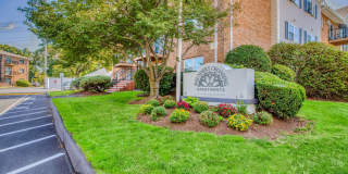 Saunders Crossing Gallery 25