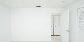 494 Romano St Gallery 42