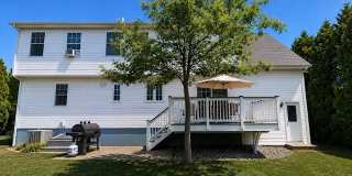 143 Bennett Street Gallery 27
