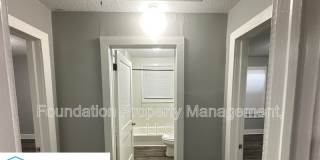 444 Glankler Street Gallery 21