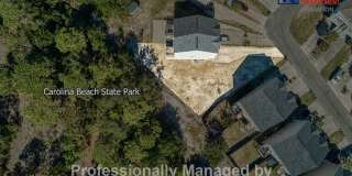 Spacious 3-Story Townhome in the Heart of Carolina Beach — Backs to State Park Gallery 30