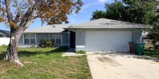 3/2 Single Family Home in Cape Coral for Rent Gallery 1
