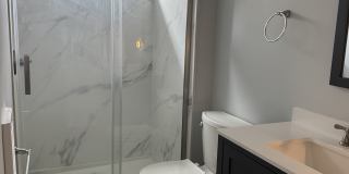 737 E Sycamore St Gallery 2