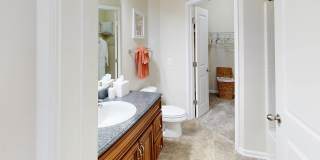 Silvana Oaks Gallery 19