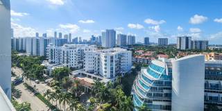 3131 NE 188th St Gallery 40