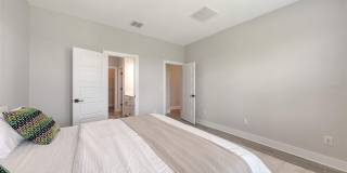 491 DAYLILY BOULEVARD Gallery 21