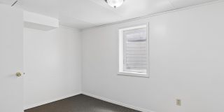 3512 S Division St Gallery 25