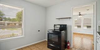 3 Bedroom in University Park! Gallery 9