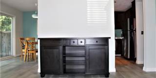 122 Stanford Court Gallery 2