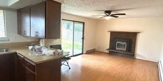 3 Bedroom 1.5 Bath Rambler Gallery 10