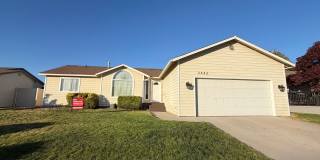 Beautifully updated 3-bedroom, 2-bathroom www.stillproperties.com Gallery 1