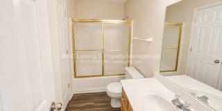 1845 Northeast Knollbrook Street Gallery 16